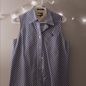 Vintage Tommy Hilfiger peter-pan collar buttondown